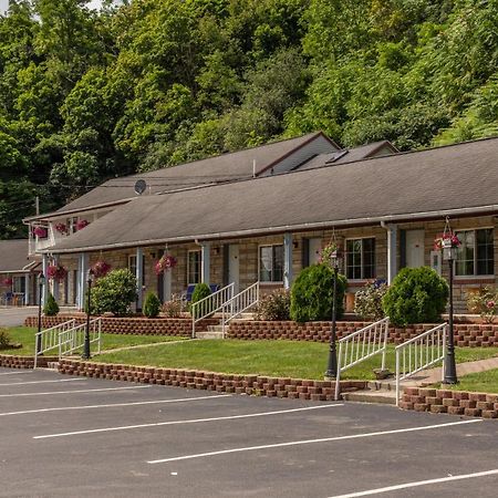 Budget Inn Watkins Glen Esterno foto